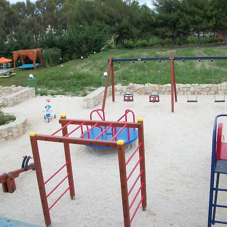 希伊海滩之恋公寓 *