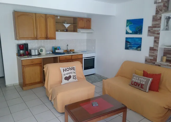 Zest @ Xi דירה *